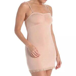 Hanky Panky - NWT Women’s Slip, ‘Silky Skin Convertible’ in Mocha - Beige, Small